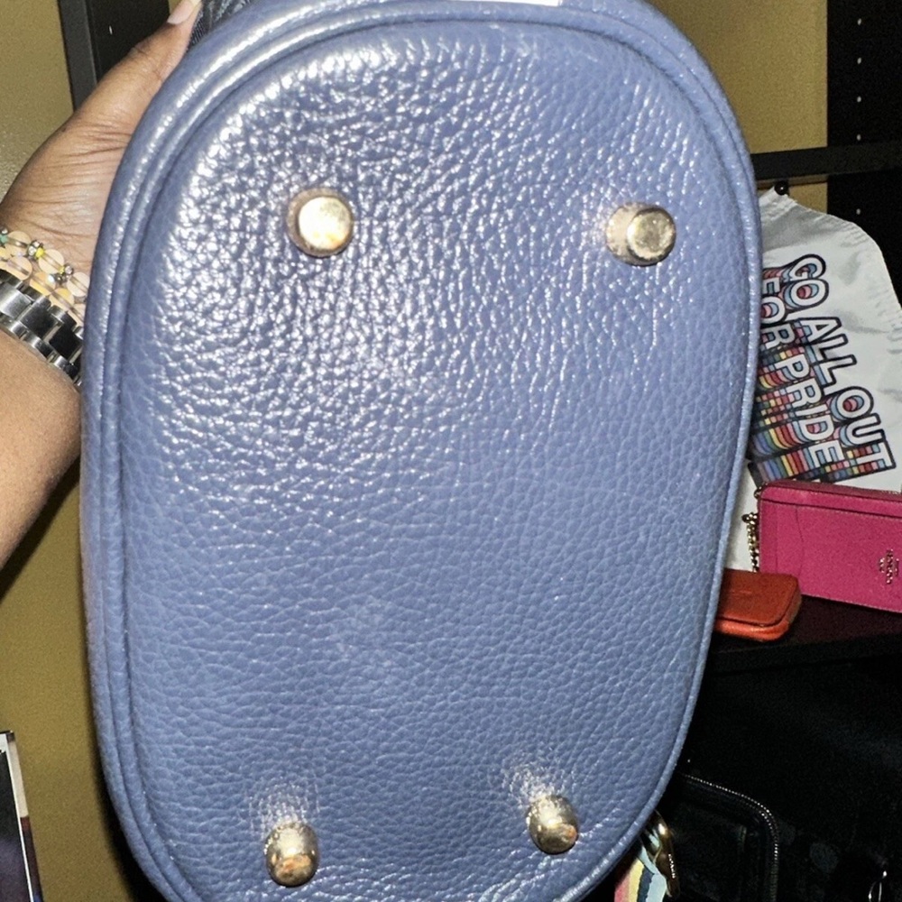 Coach Dempsey Drawstring Bucket Bag In Signature Denim - Picture 3 of 4